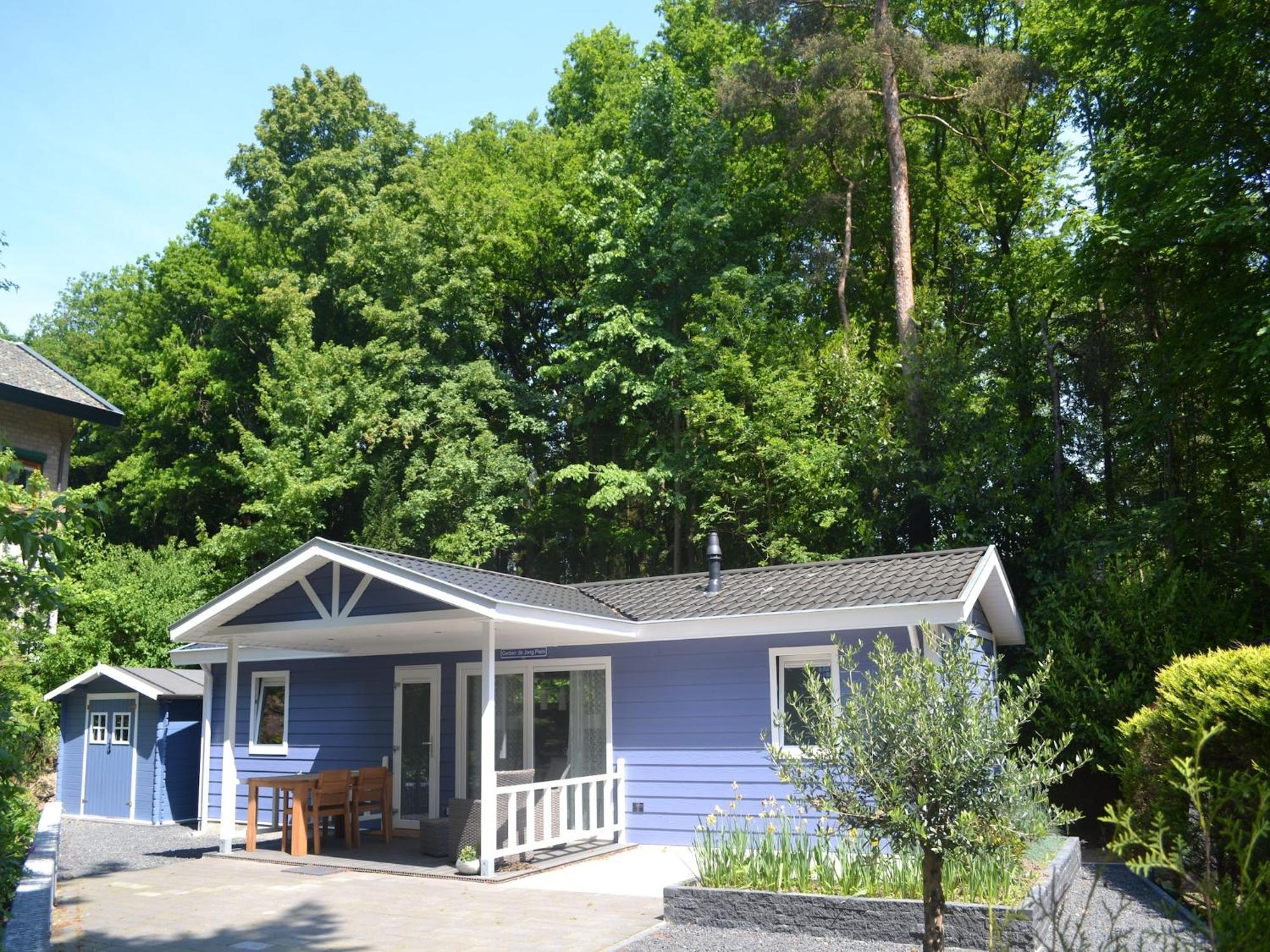 Beautiful House With Covered Terrace Located In A Holiday Park In Rhenen Villa Exterior photo